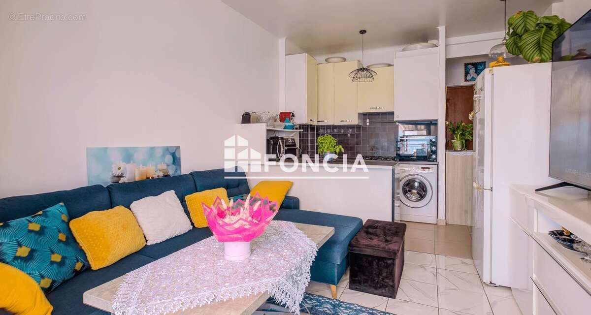 A vendre Promenade, 2p DERNIER ETAGE avec terrasse - photo 4