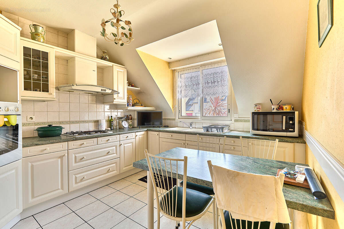 Maison Chantepie 7 pièce(s) 150 m² habitables pour 165m² au sol - photo 3