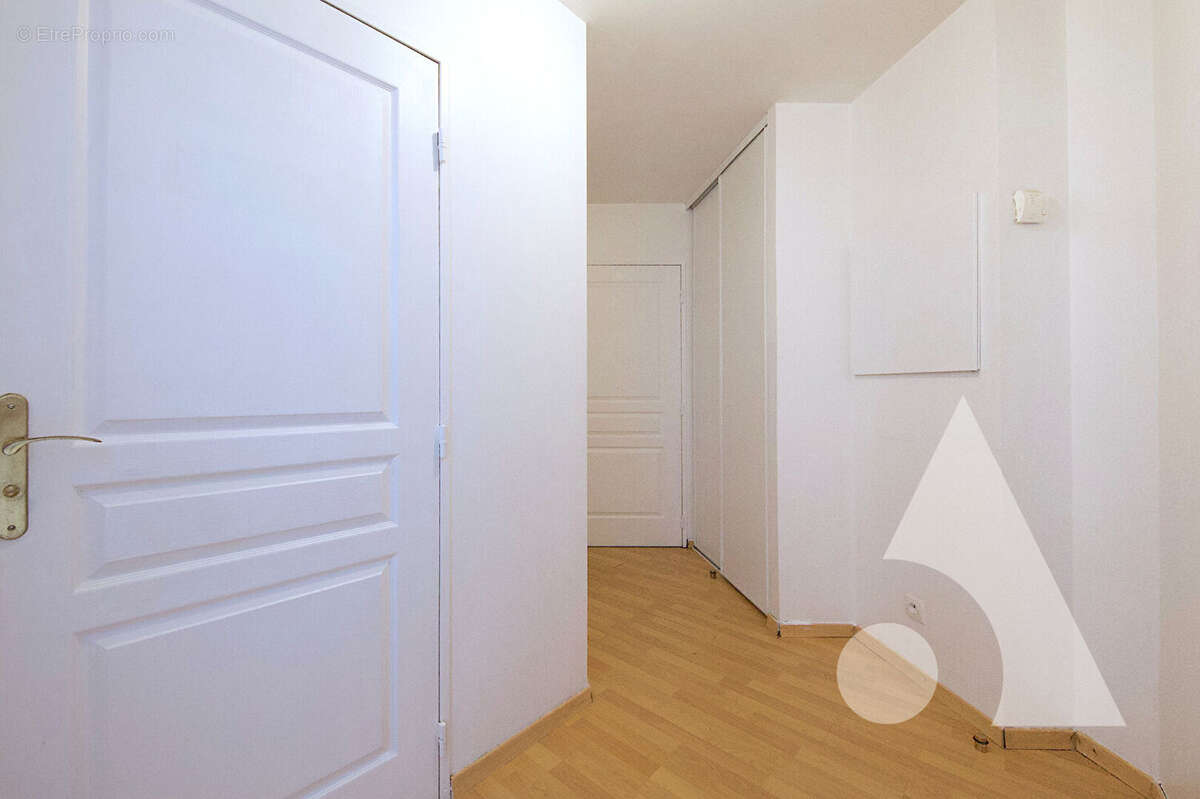 Appartement à CORBEIL-ESSONNES