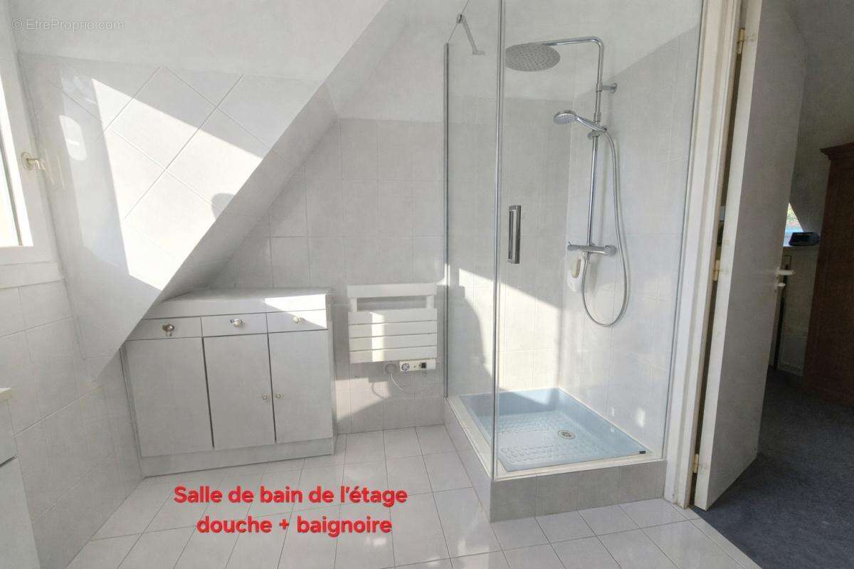 Maison à CLEGUER