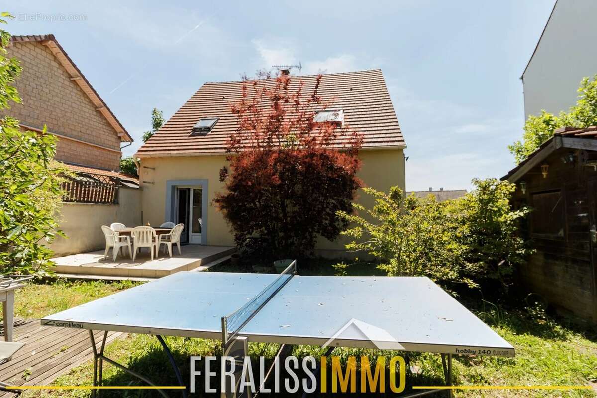 Maison à CERGY