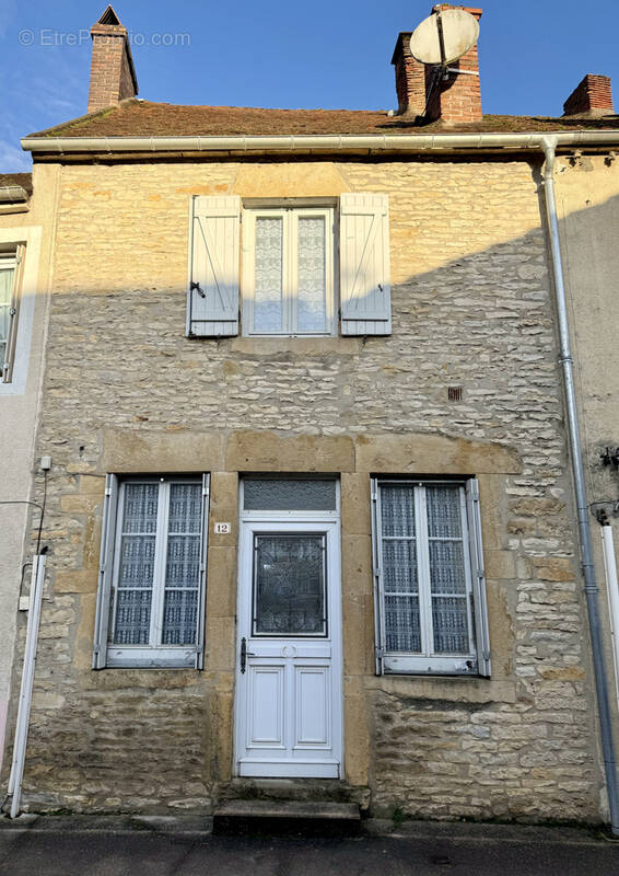 Maison à SAINT-PERE