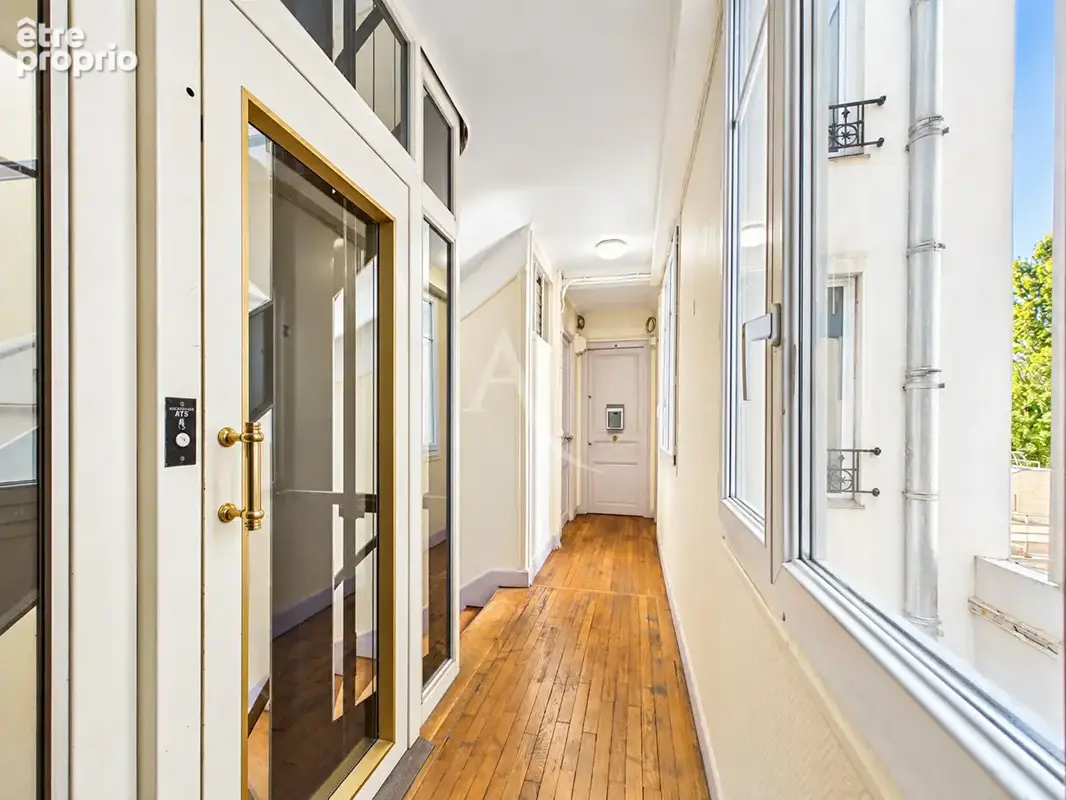 Appartement Neuilly Sur Seine 1 pièce(s) 9.16 m2 - photo 2