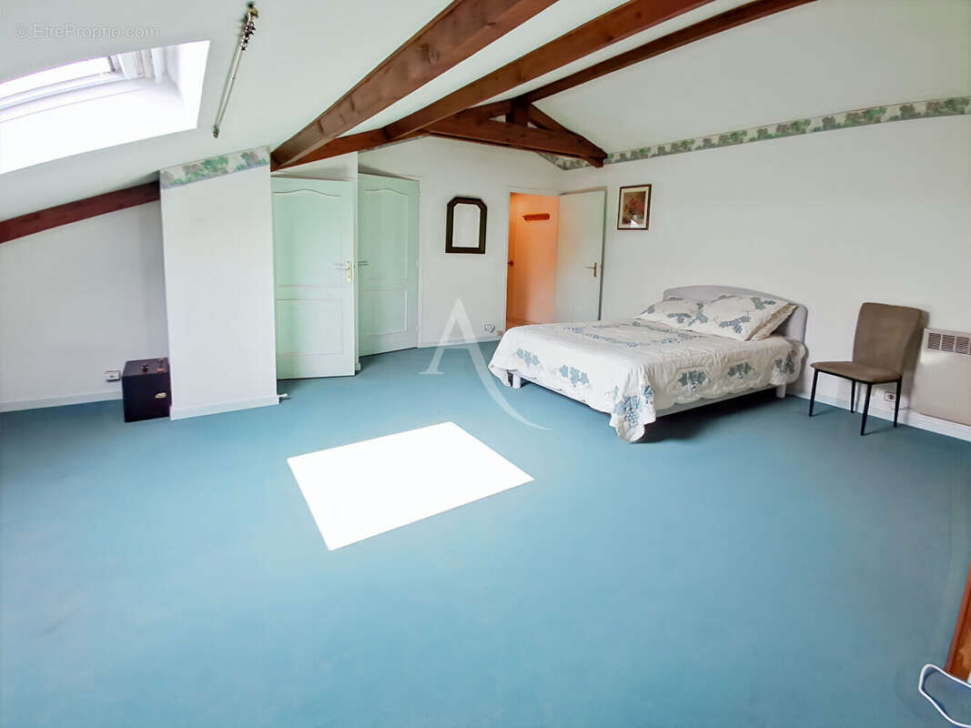Appartement à SURESNES