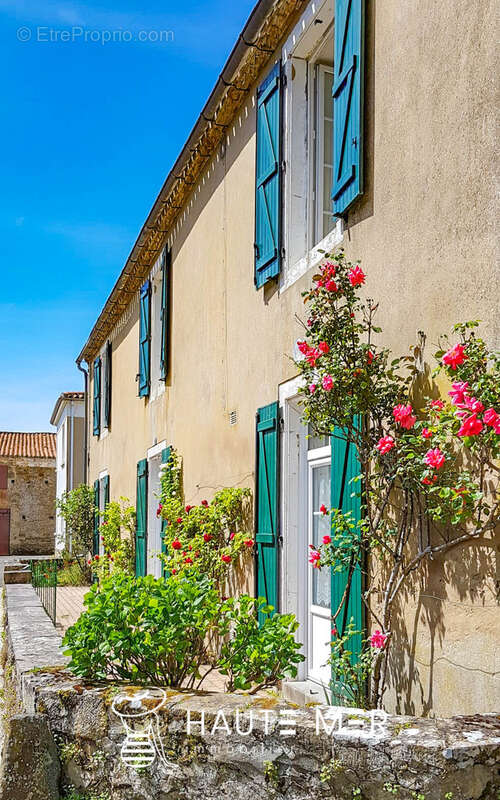 Maison à TALMONT-SAINT-HILAIRE