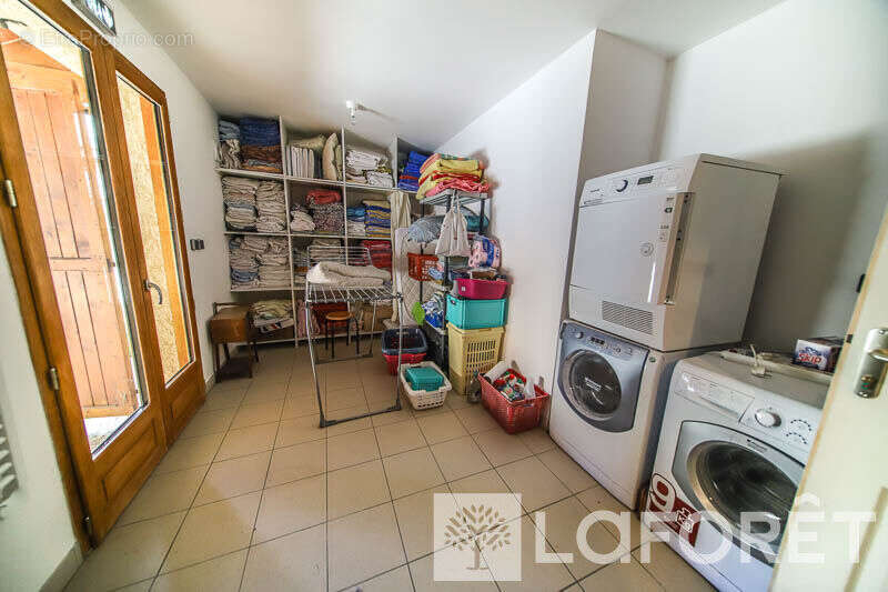 ** maison  type 6 - crévoux - 5 pièces - photo 4
