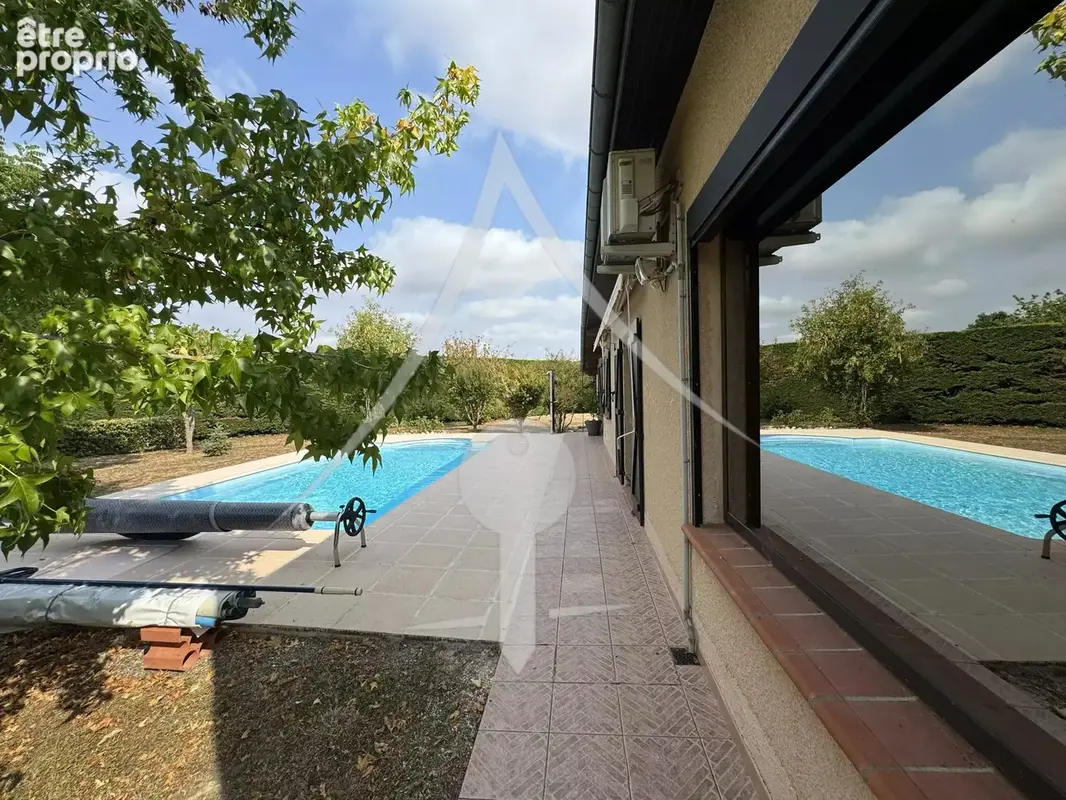 Grande maison familiale avec piscine et fort potentiel au Fauga - photo 10