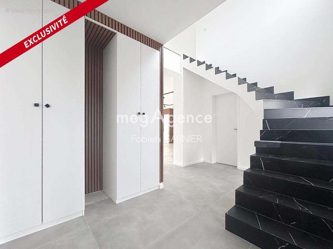 Maison à MURS-ERIGNE