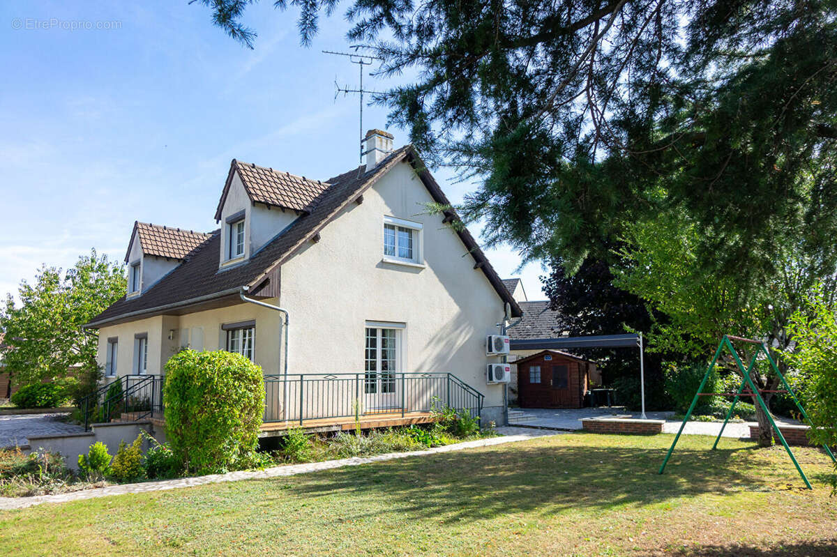 Maison à CHATEAUNEUF-SUR-LOIRE
