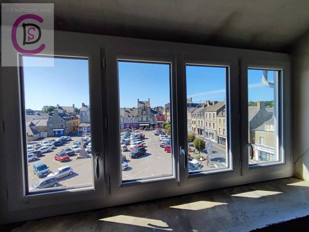 Maison à SAINT-PIERRE-EGLISE