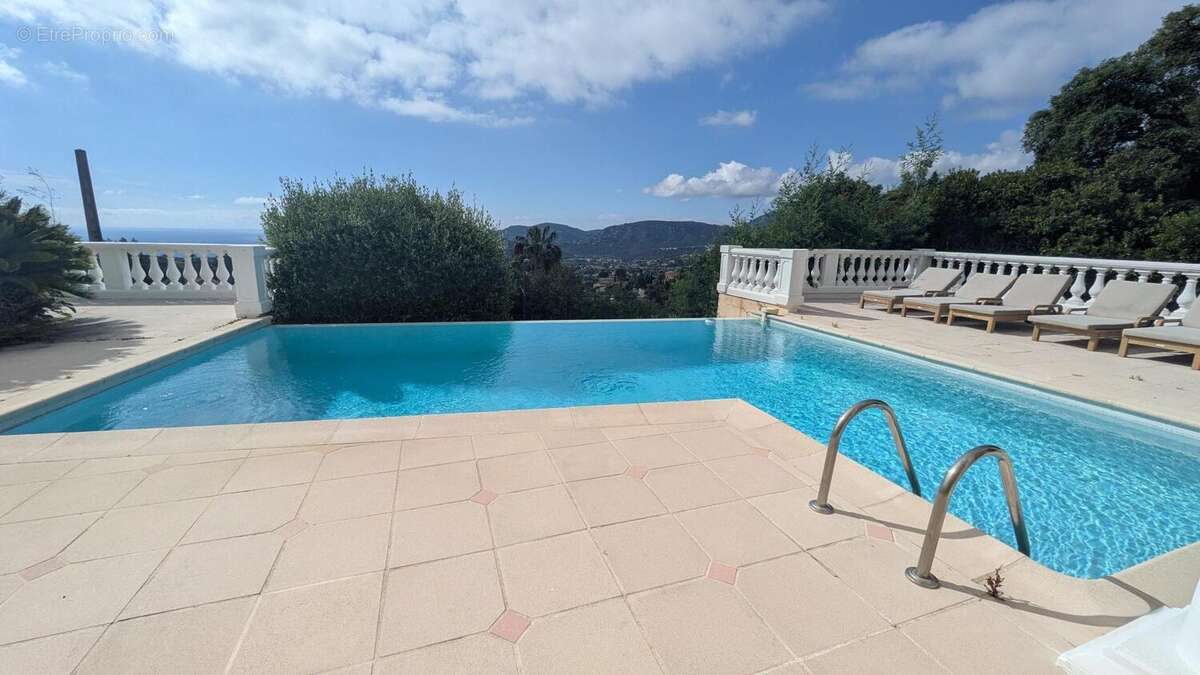 Photo 4 - Maison à MANDELIEU-LA-NAPOULE