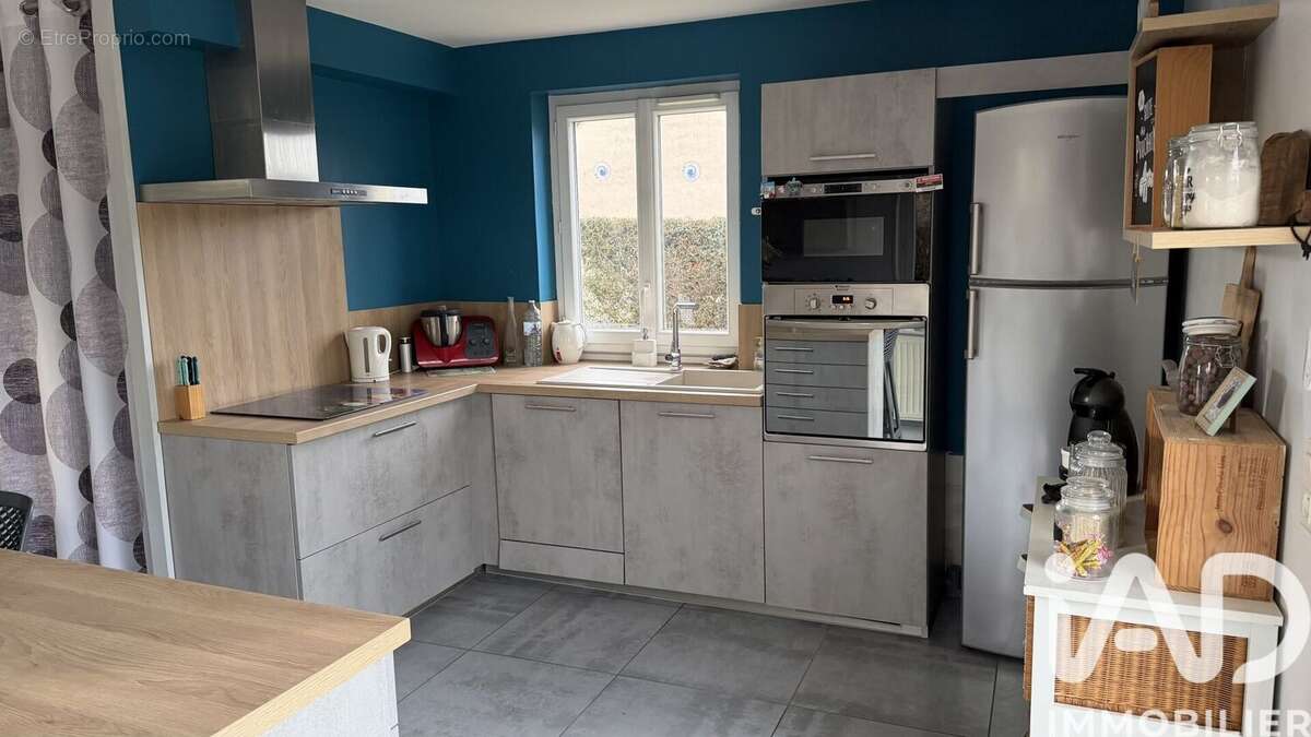 Photo 5 - Maison à YZEURE