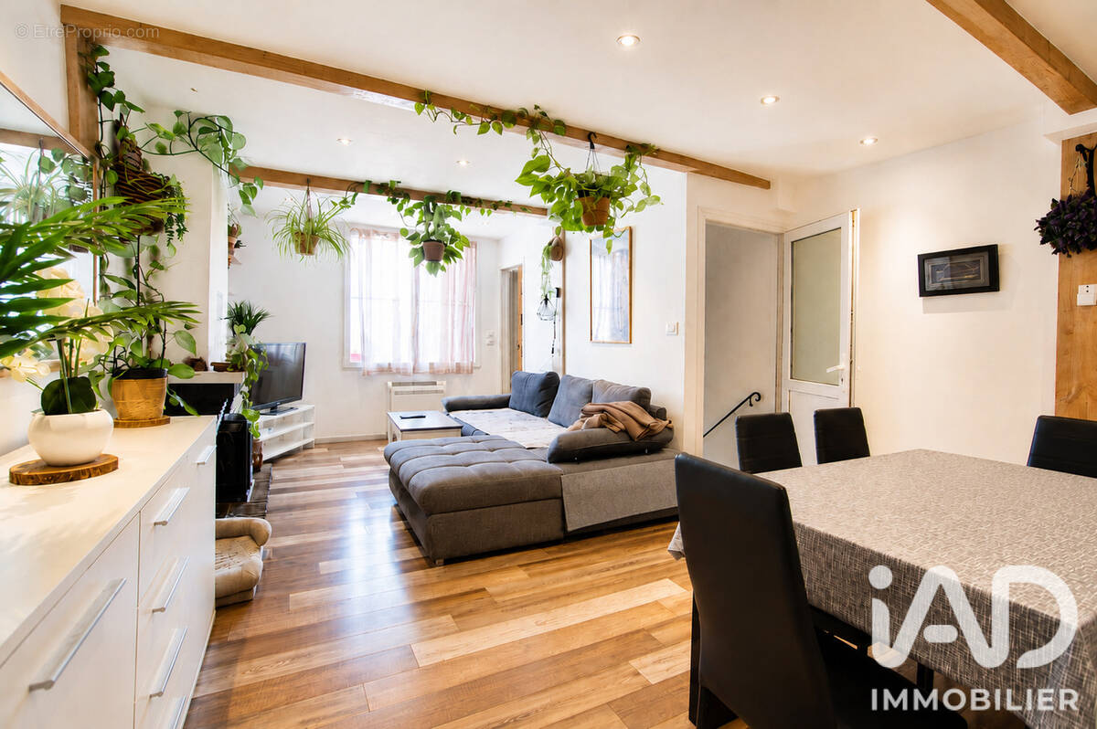 Maison 102 m² à Millas  - photo 1