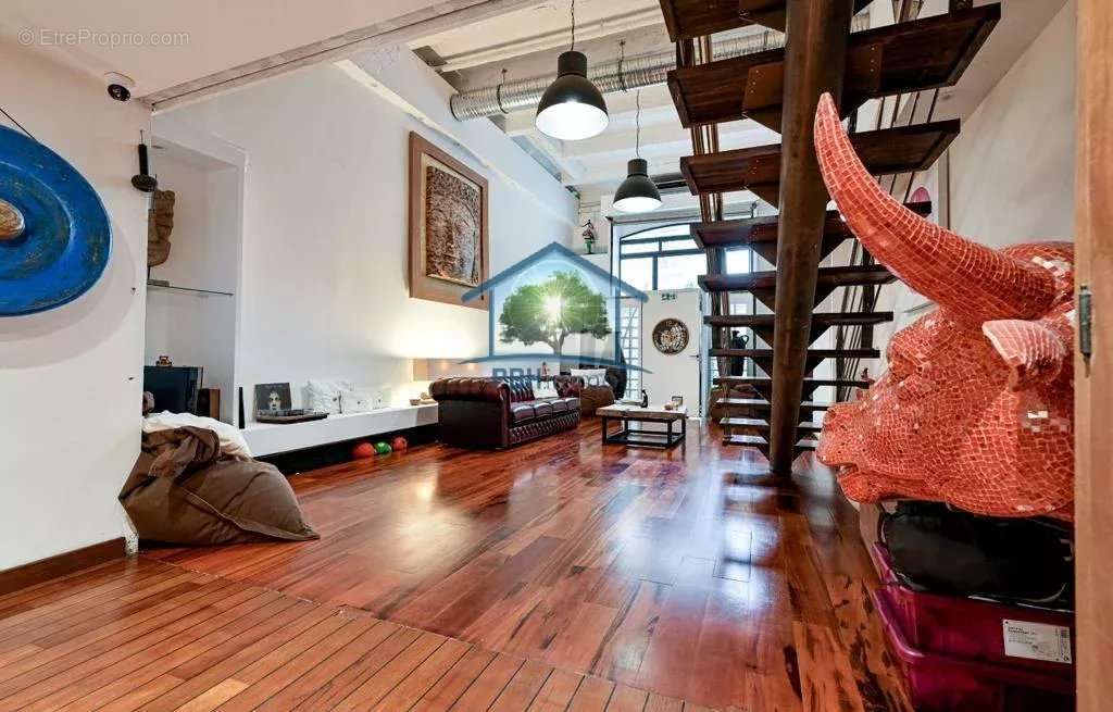 Appartement à MARSEILLE-6E