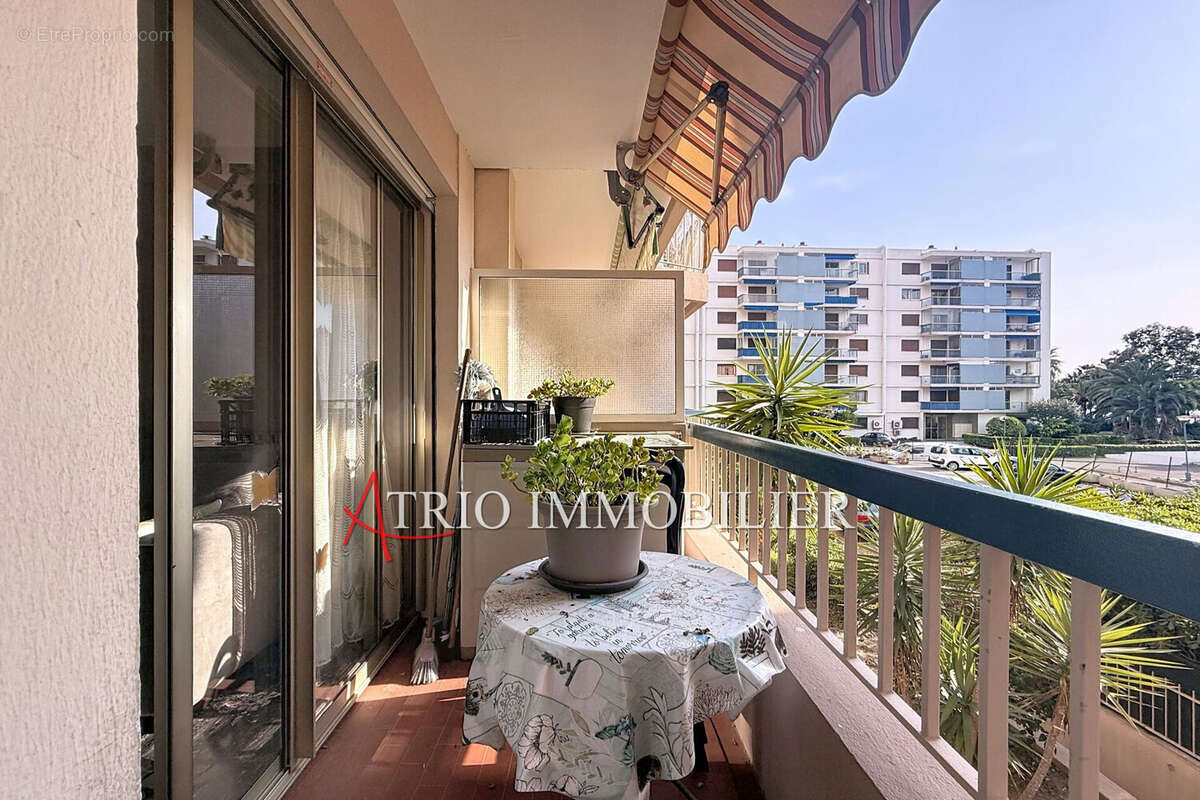 Appartement à CAGNES-SUR-MER
