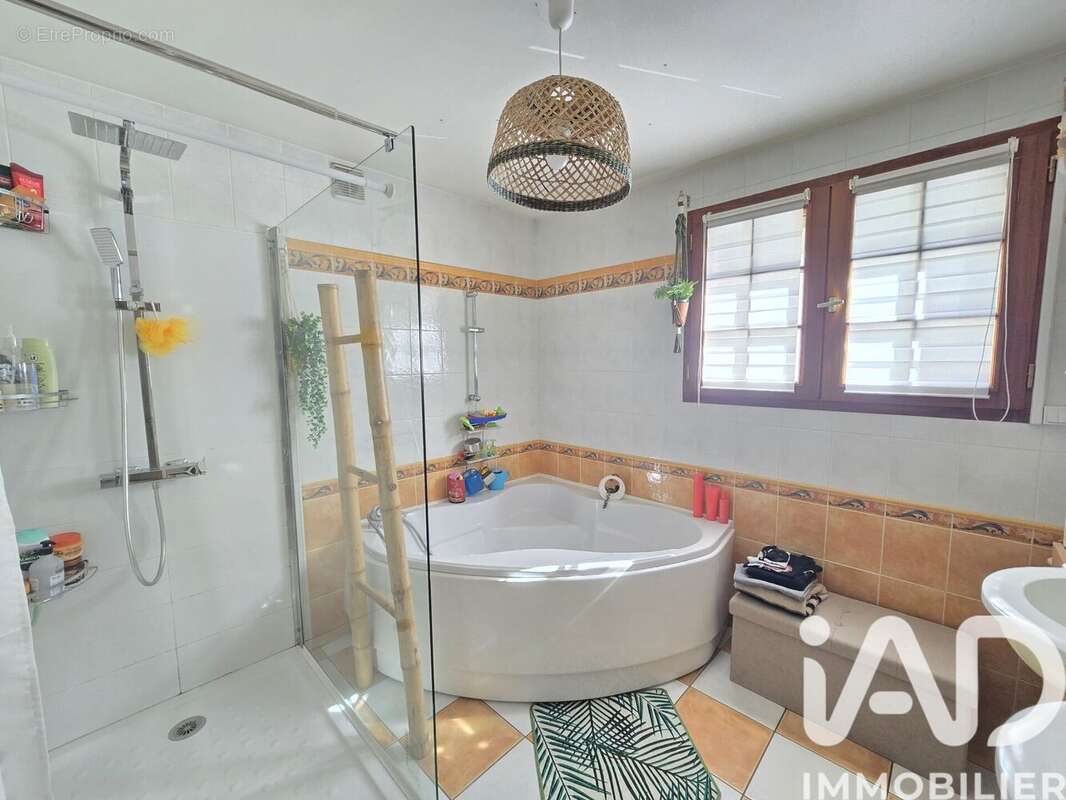 Photo 9 - Maison à AVEZE