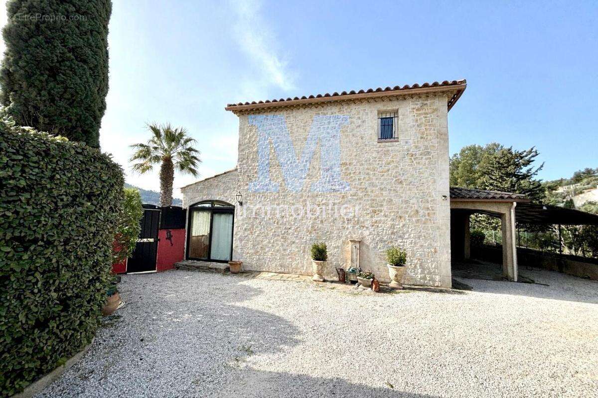 Maison à LA CADIERE-D'AZUR