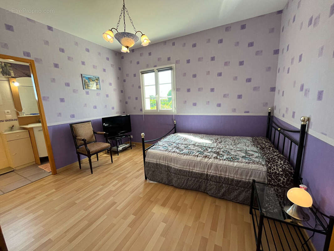Villa spacieux 4 chambres et dépendance - photo 9