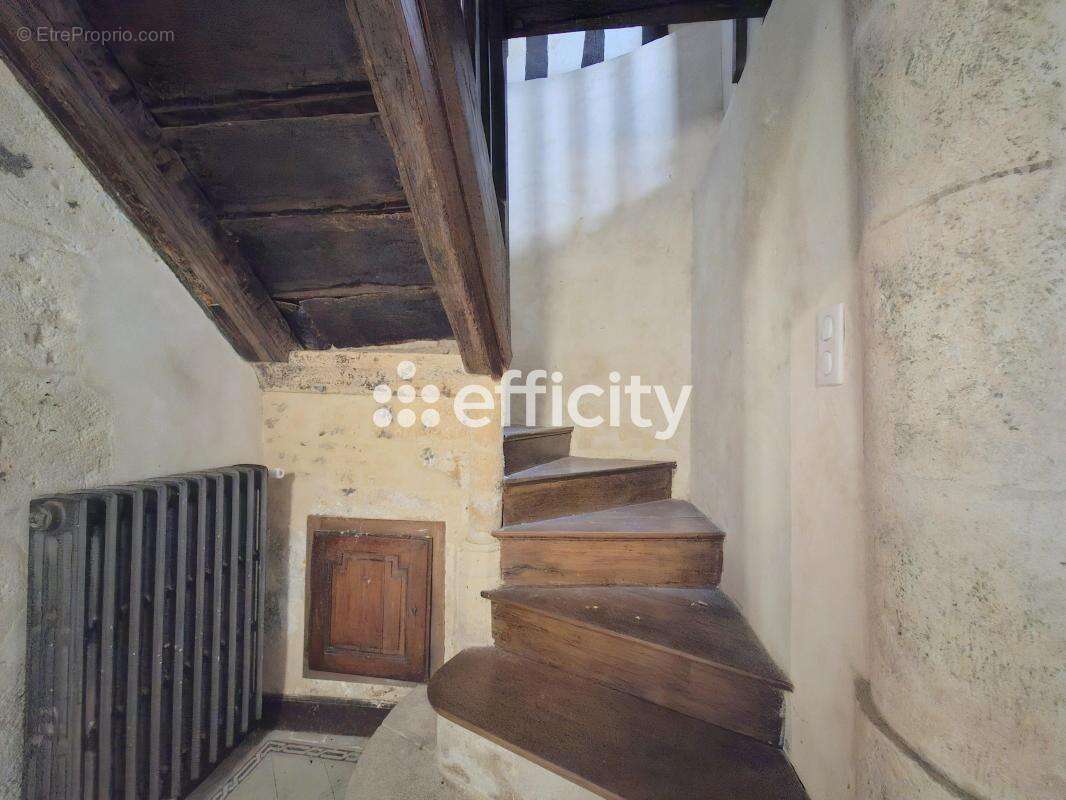 Maison 349 m² à Nogent-Le-Rotrou  - photo 8
