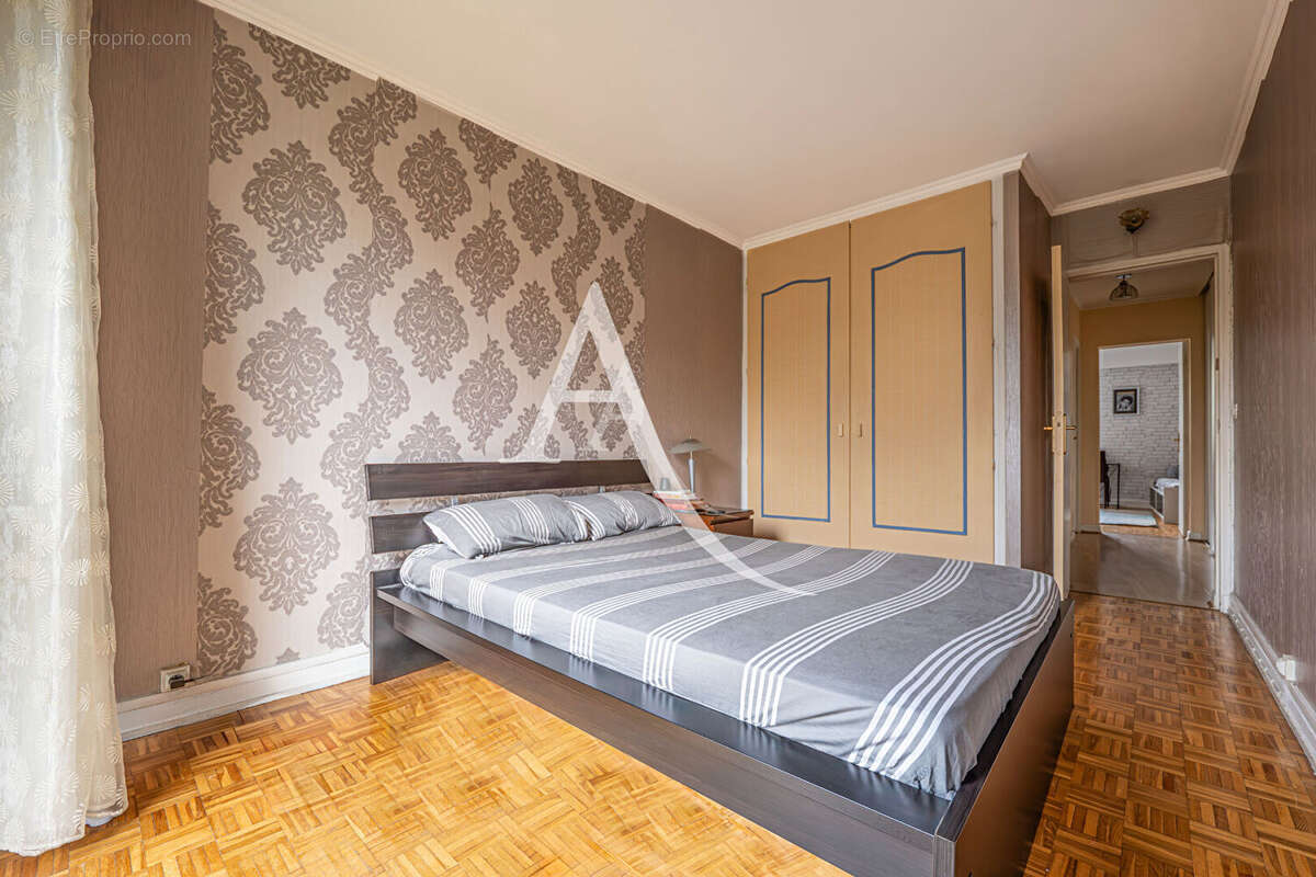 Appartement à LIMEIL-BREVANNES