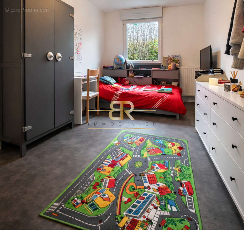 Appartement à VAIRES-SUR-MARNE