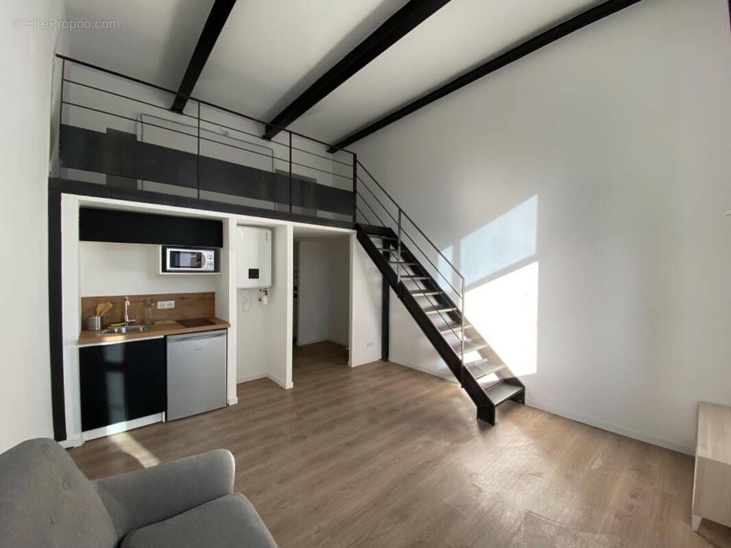 Appartement à SAINT-ETIENNE