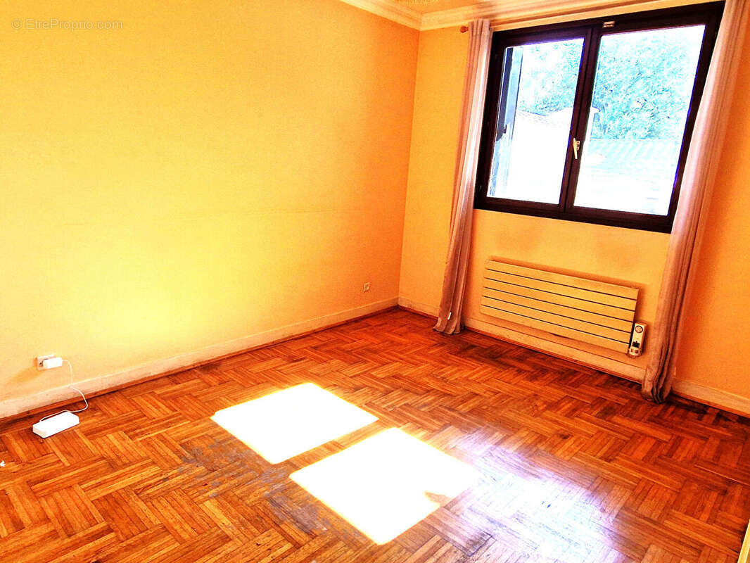 Maison à LIVRY-GARGAN