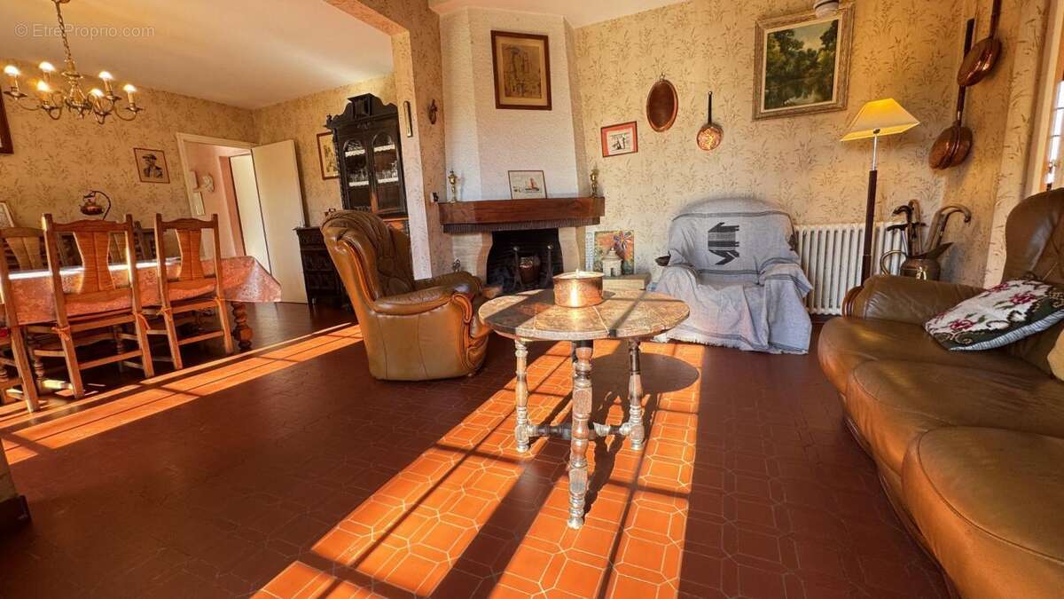 Maison à CAJARC
