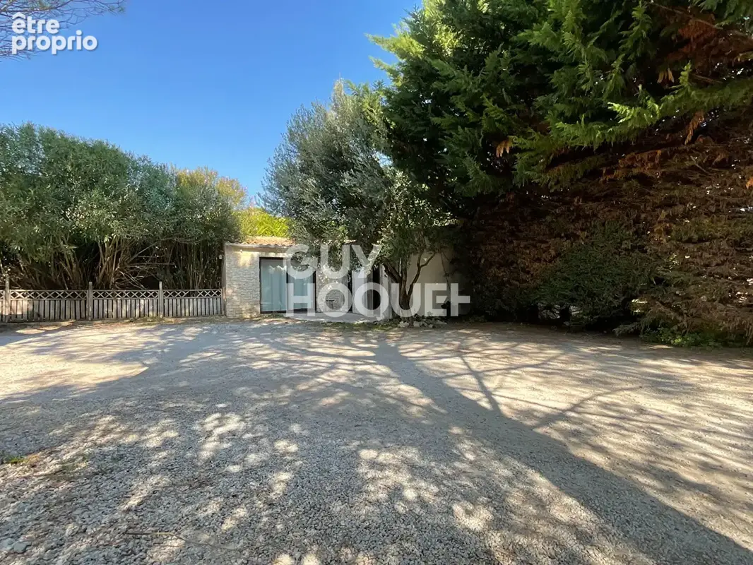 Ensemble immobilier avec villa principale de 192m² piscine sur parcelle de 2000 m² Althen des Paluds - photo 14