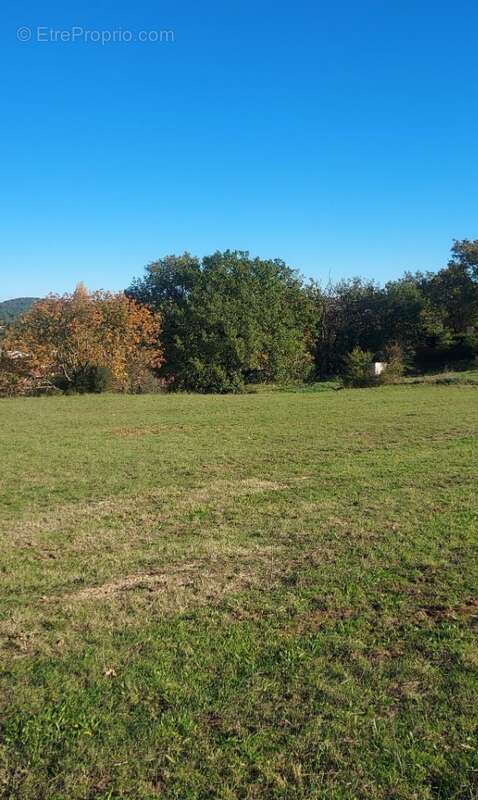 Terrain à BRIGNOLES