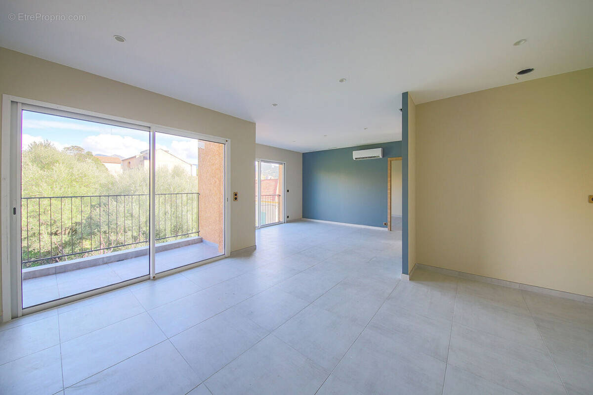 Appartement à SAINT-FLORENT