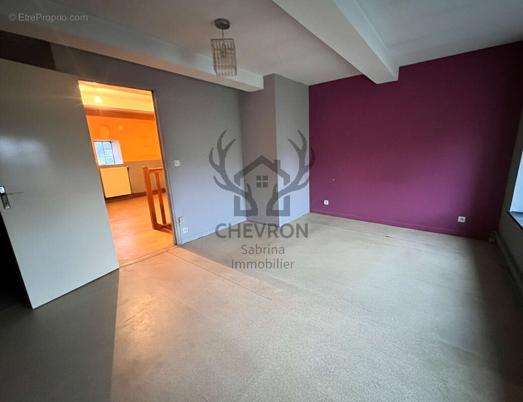 Maison de village avec garage,terrasse et jardin - 133 m2 - CHAMPLIN - photo 15