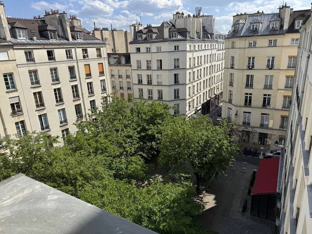 Appartement à PARIS-4E