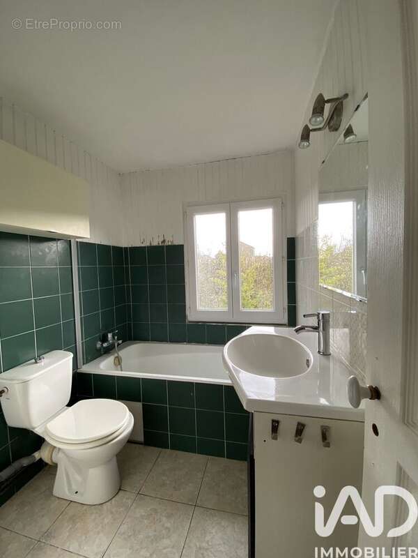 Appartement 56 m² à Avon  - photo 9