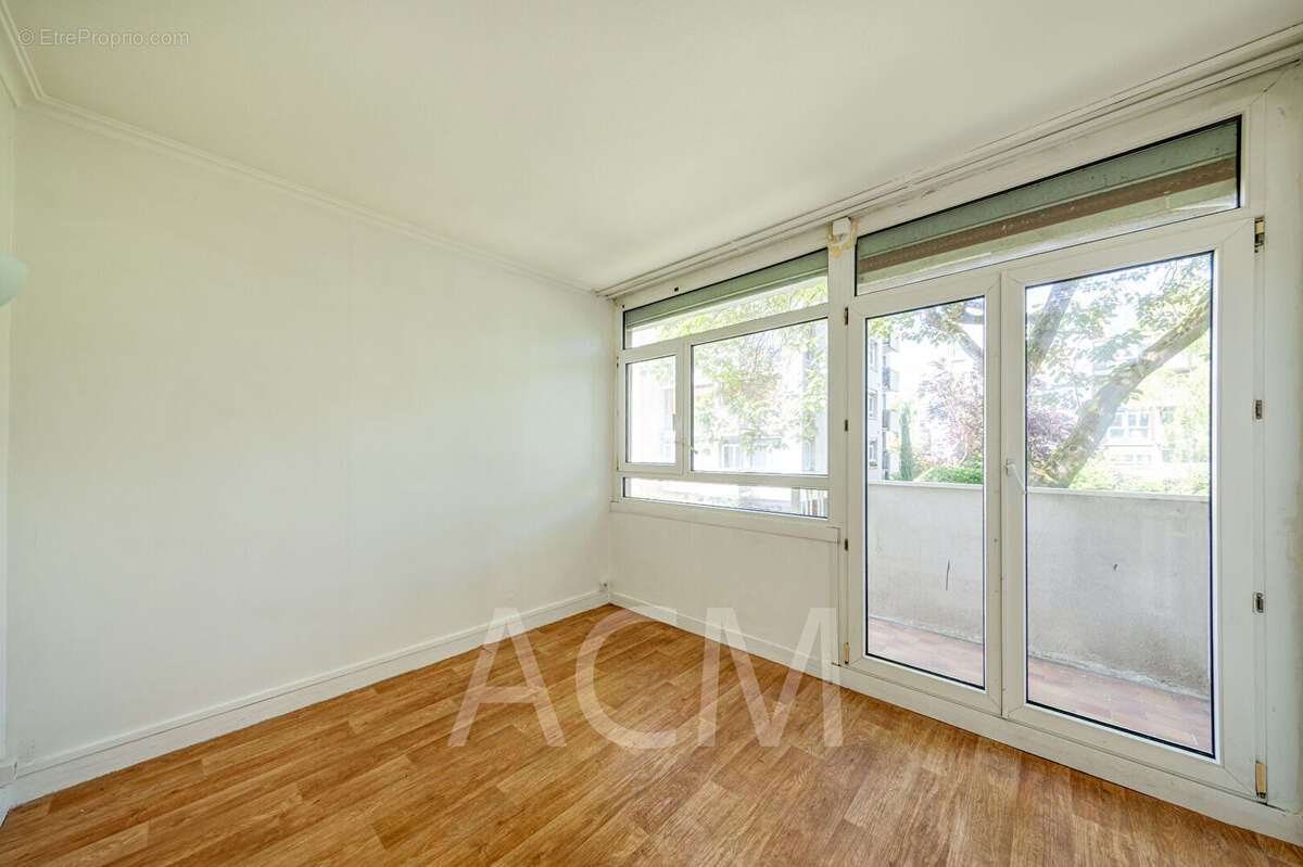 Appartement à MAISONS-LAFFITTE
