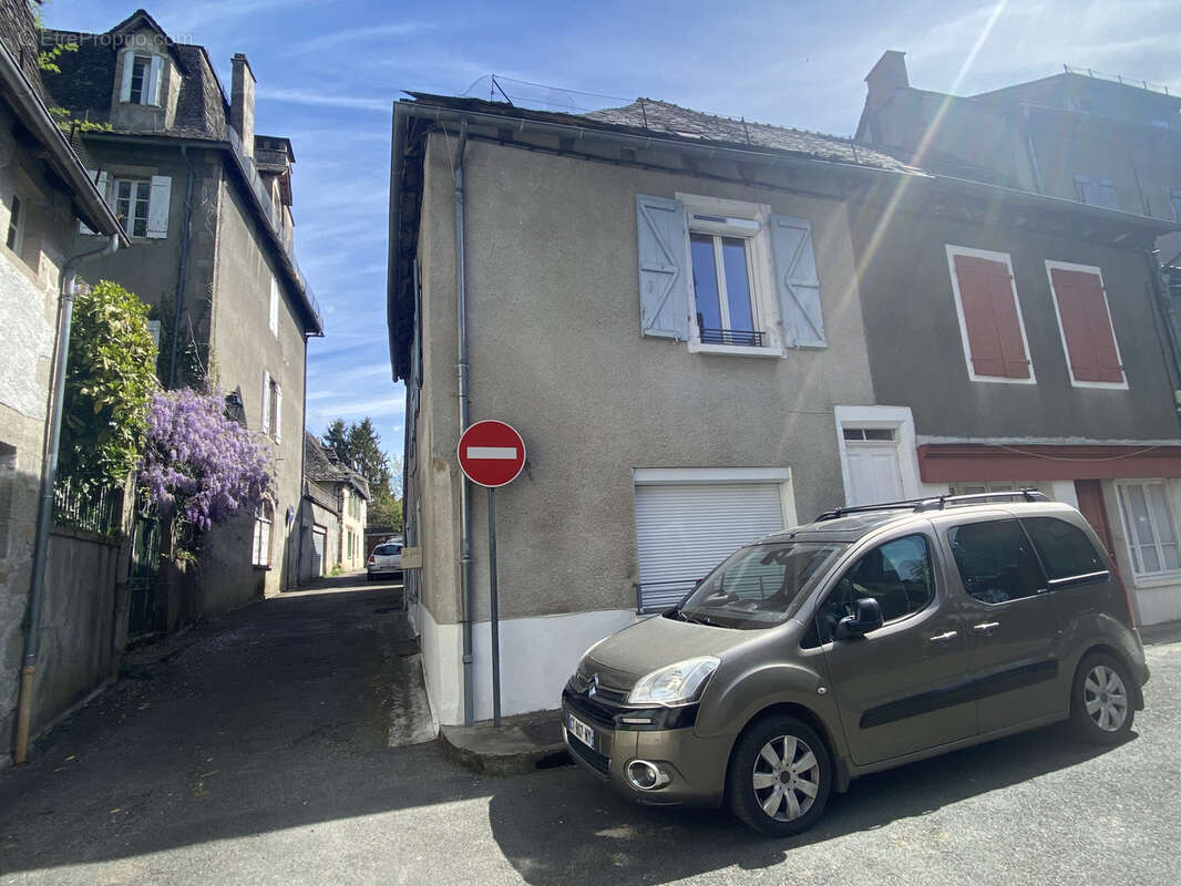 Appartement à MONCEAUX-SUR-DORDOGNE