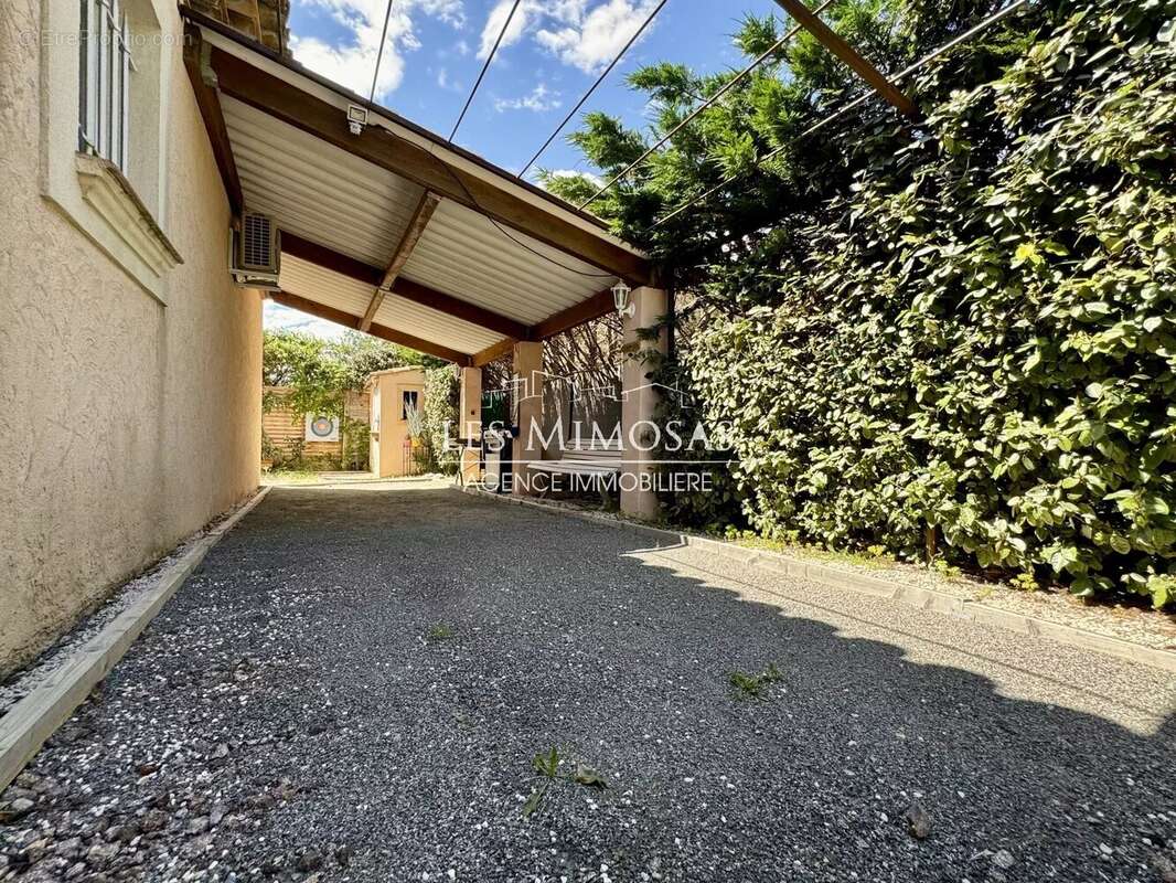 Maison à SAINT-RAPHAEL