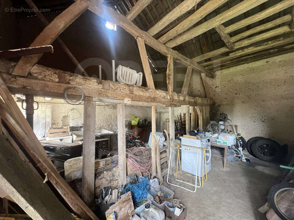 Maison à TANNERRE-EN-PUISAYE