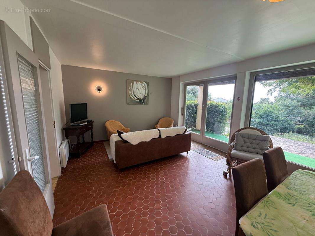 Maison à LA CROIX-VALMER