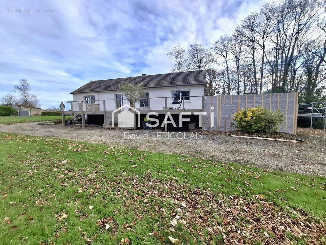 Photo 1 - Maison à SAINT-FROMOND