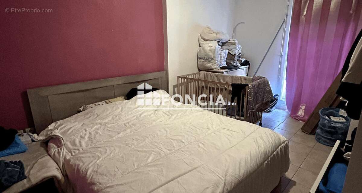 Appartement à MARSEILLE-15E