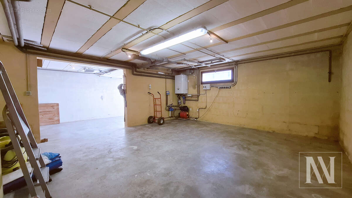 Cadre résidentiel recherché pour cette maison familiale pleine de charme - photo 26