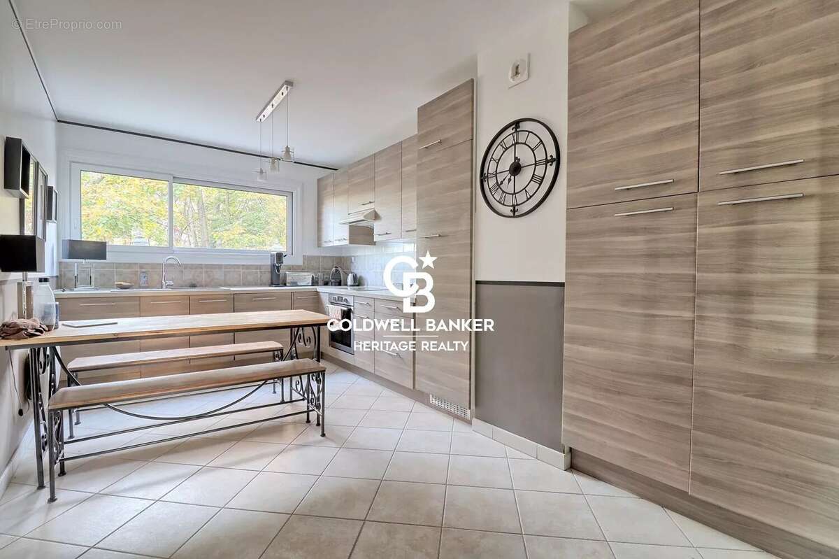 Appartement à LYON-9E