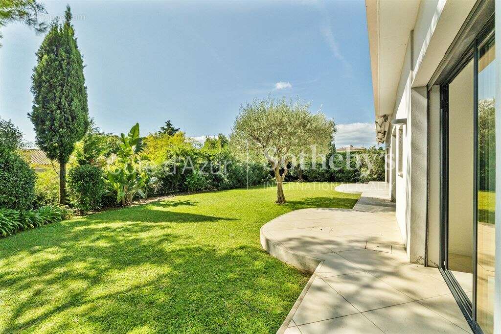 Maison à MOUGINS