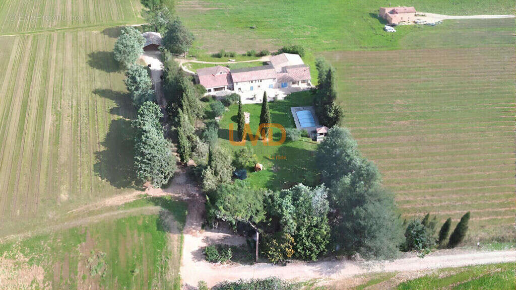 Maison à LA MOTTE