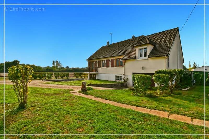 Maison à vendre 4 pièces INEUIL (18) Pavillon 95 m² – 4 pièces – Proche Lignières - photo 4