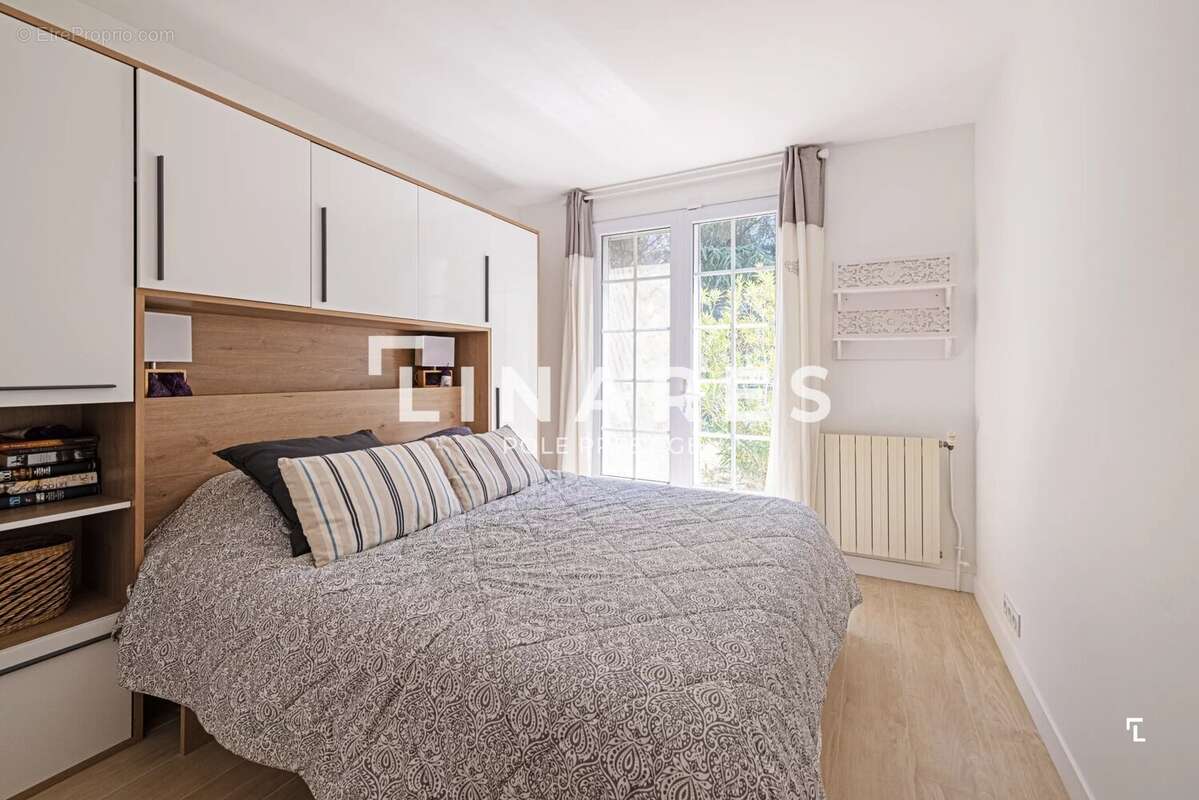 LA BORIE  - Maison provençale T6 de 200m2 avec piscine - 13510 Éguilles - photo 16
