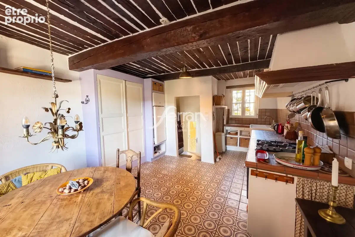Maison à CALLAS