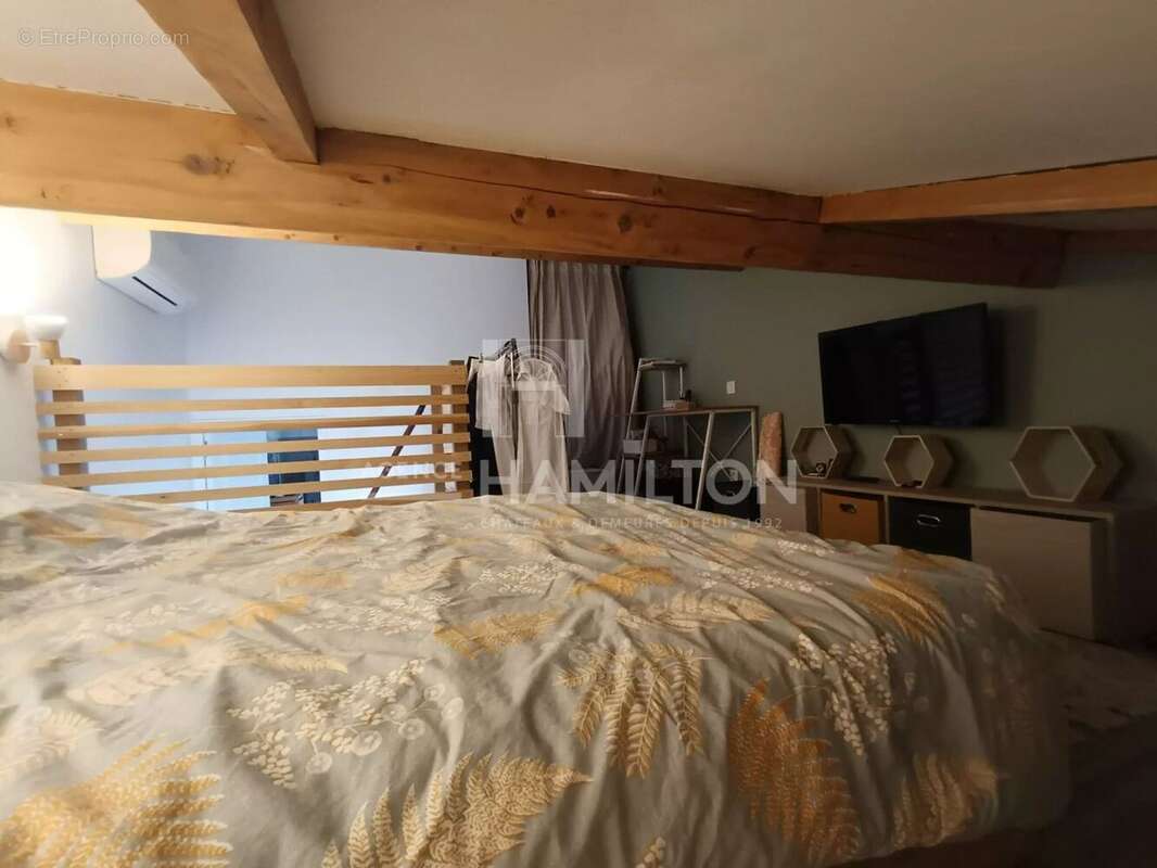 Appartement à SIX-FOURS-LES-PLAGES