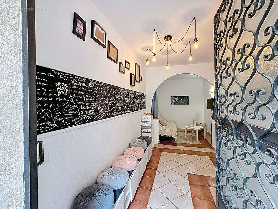 Appartement à ROQUEBRUNE-CAP-MARTIN